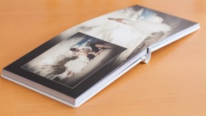 livre de mariage Graphistudio - ouverture à plat pour des images grand format