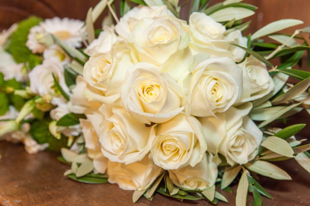 Bouquet monochromatique blanc