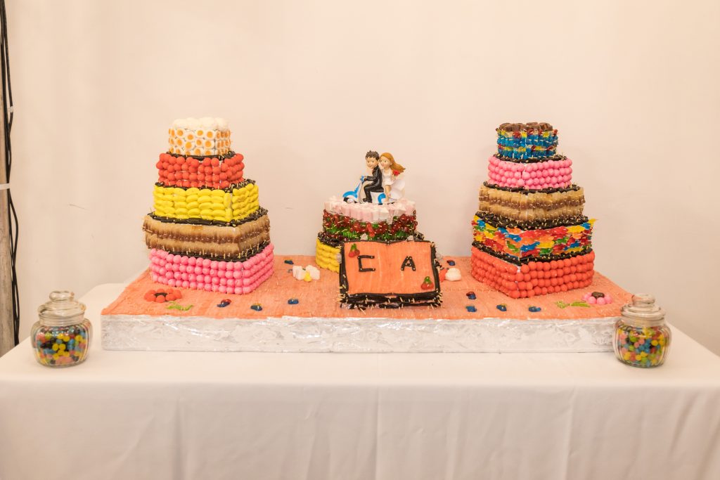 Gâteau décoratif en bonbons