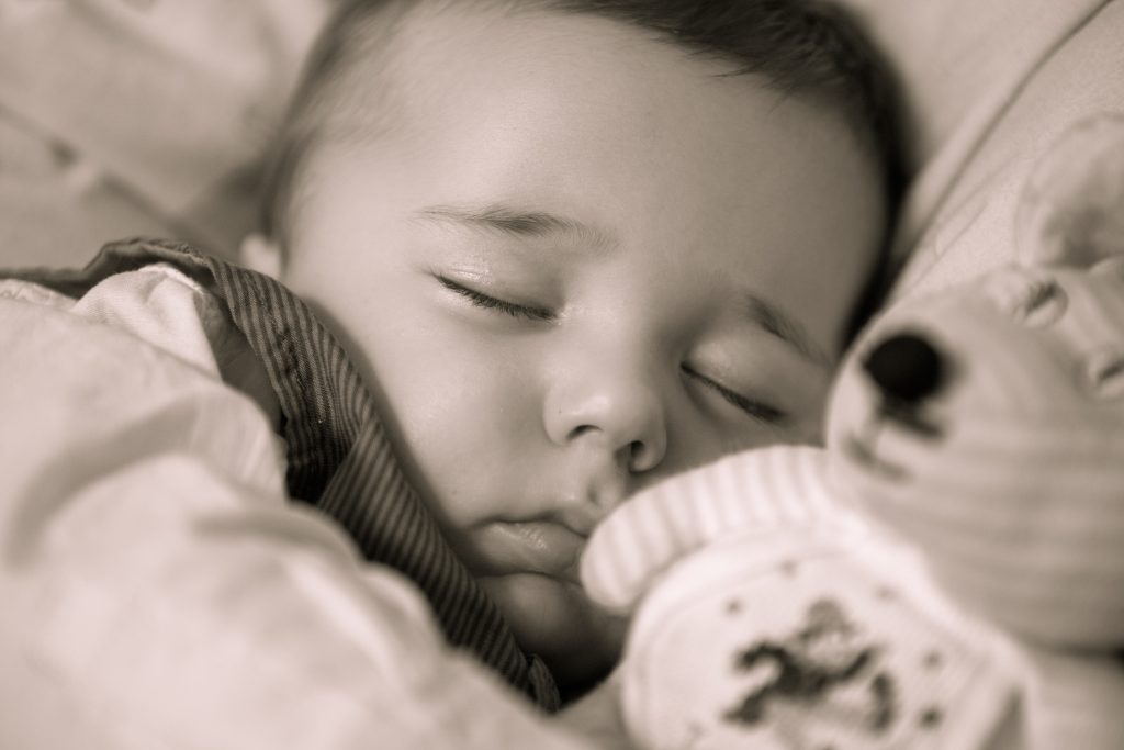 Séance naissance lors d'un sommeil profond